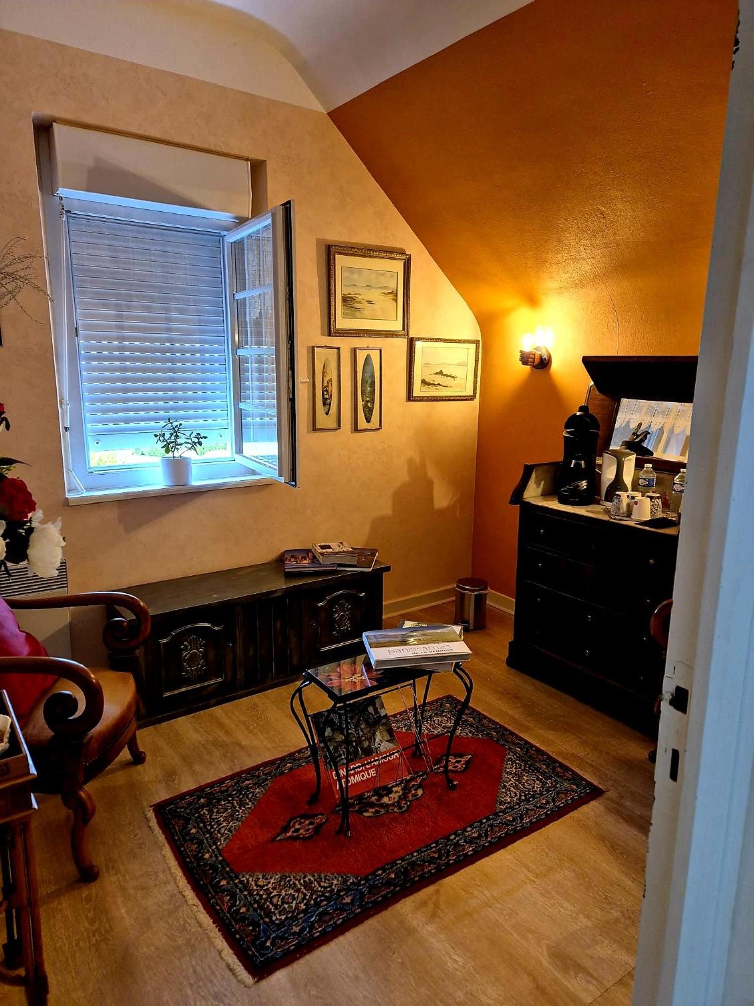 Chambre D'Hotes Avec Petit Dejeuner Compris A Mégrit Exterior foto